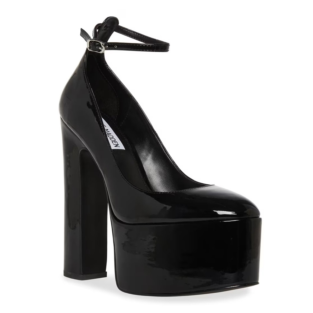 Steve Madden Skyrise- Black Patent